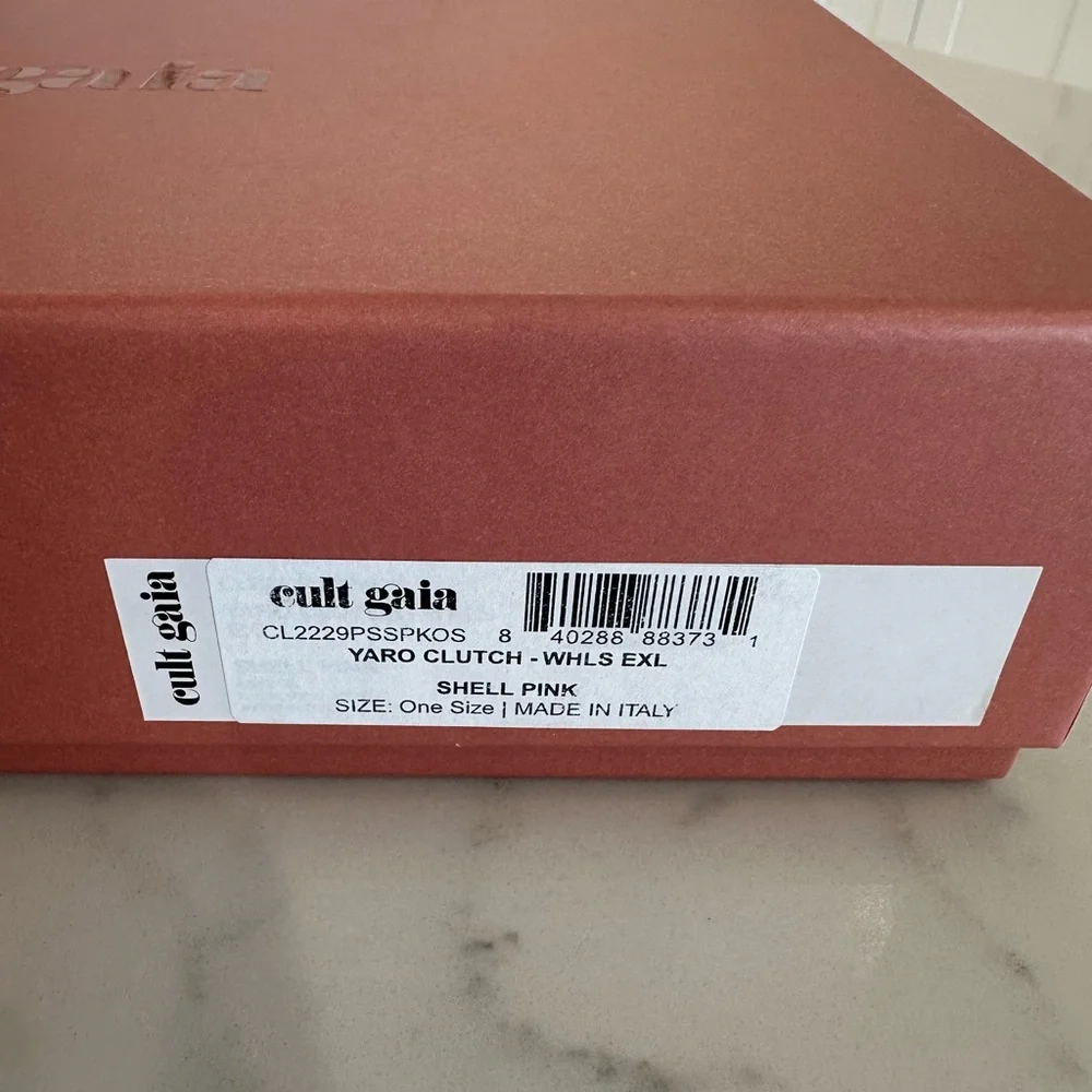 Cult Gaia Yaro Clutch - Picture 4 of 10